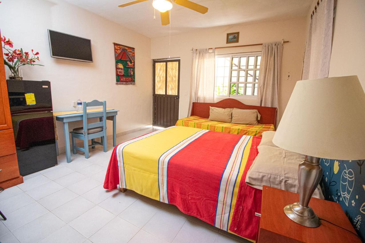 La Casa Del Almendro Hotel Playa del Carmen Luaran gambar