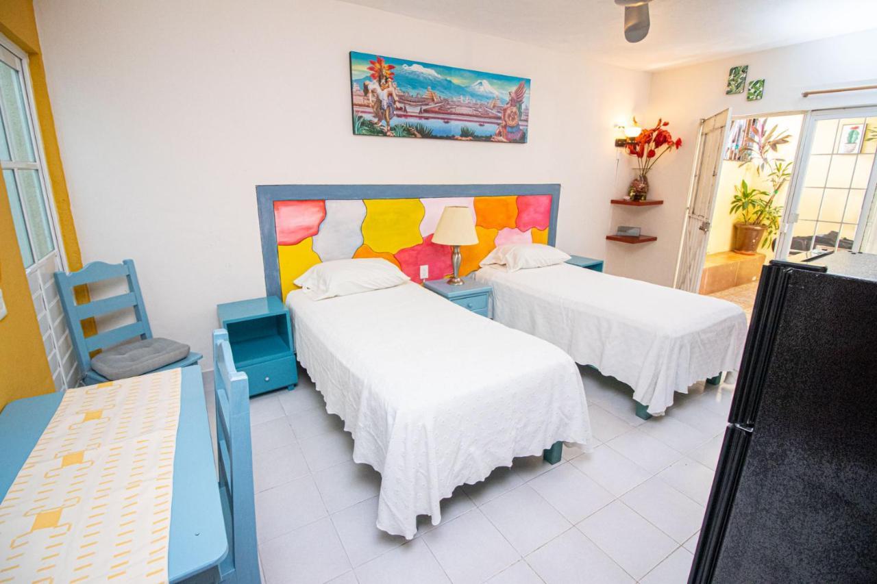 La Casa Del Almendro Hotel Playa del Carmen Luaran gambar