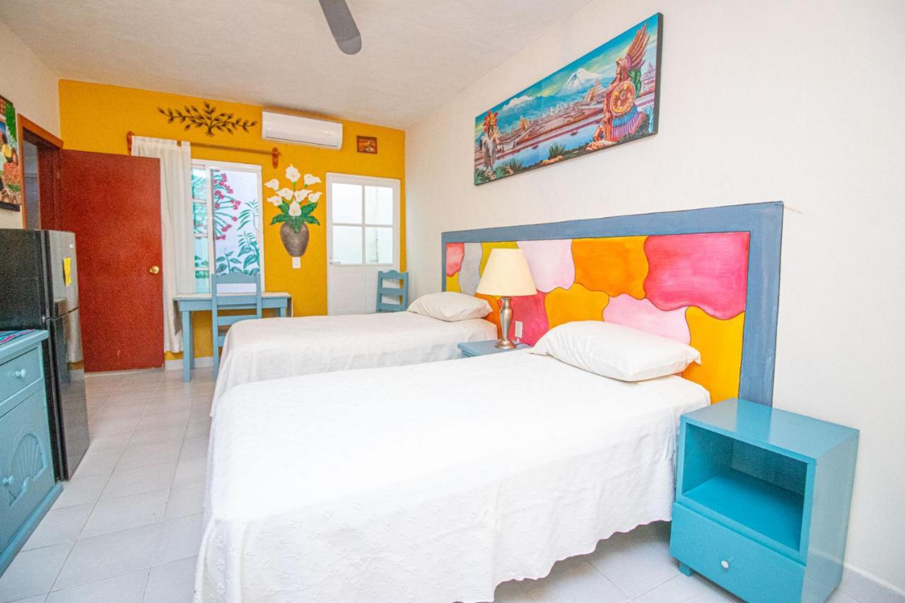 La Casa Del Almendro Hotel Playa del Carmen Luaran gambar